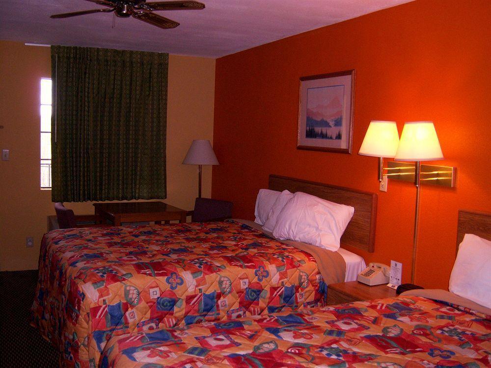 Days Inn Guntersville Eksteriør billede
