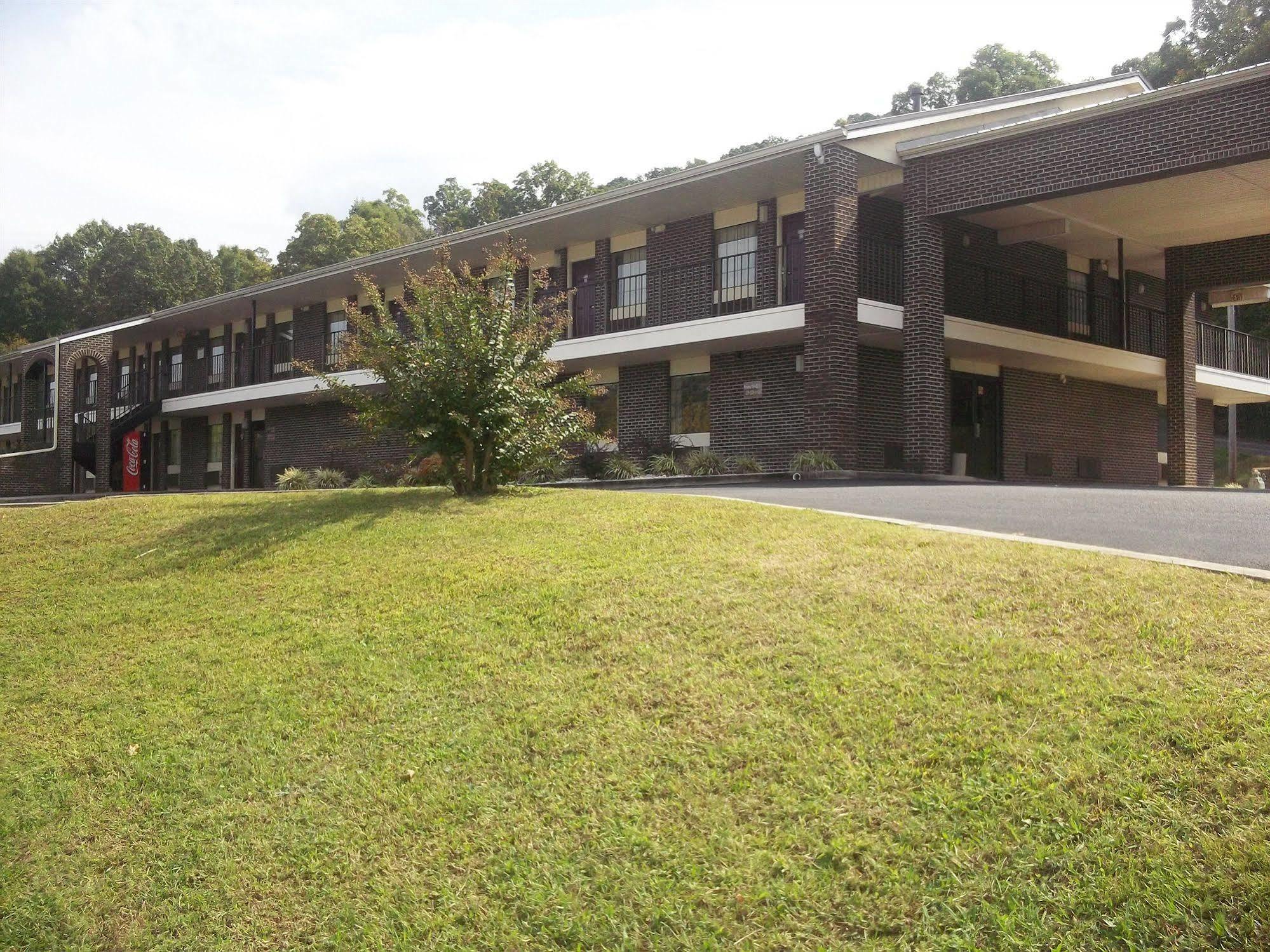 Days Inn Guntersville Eksteriør billede