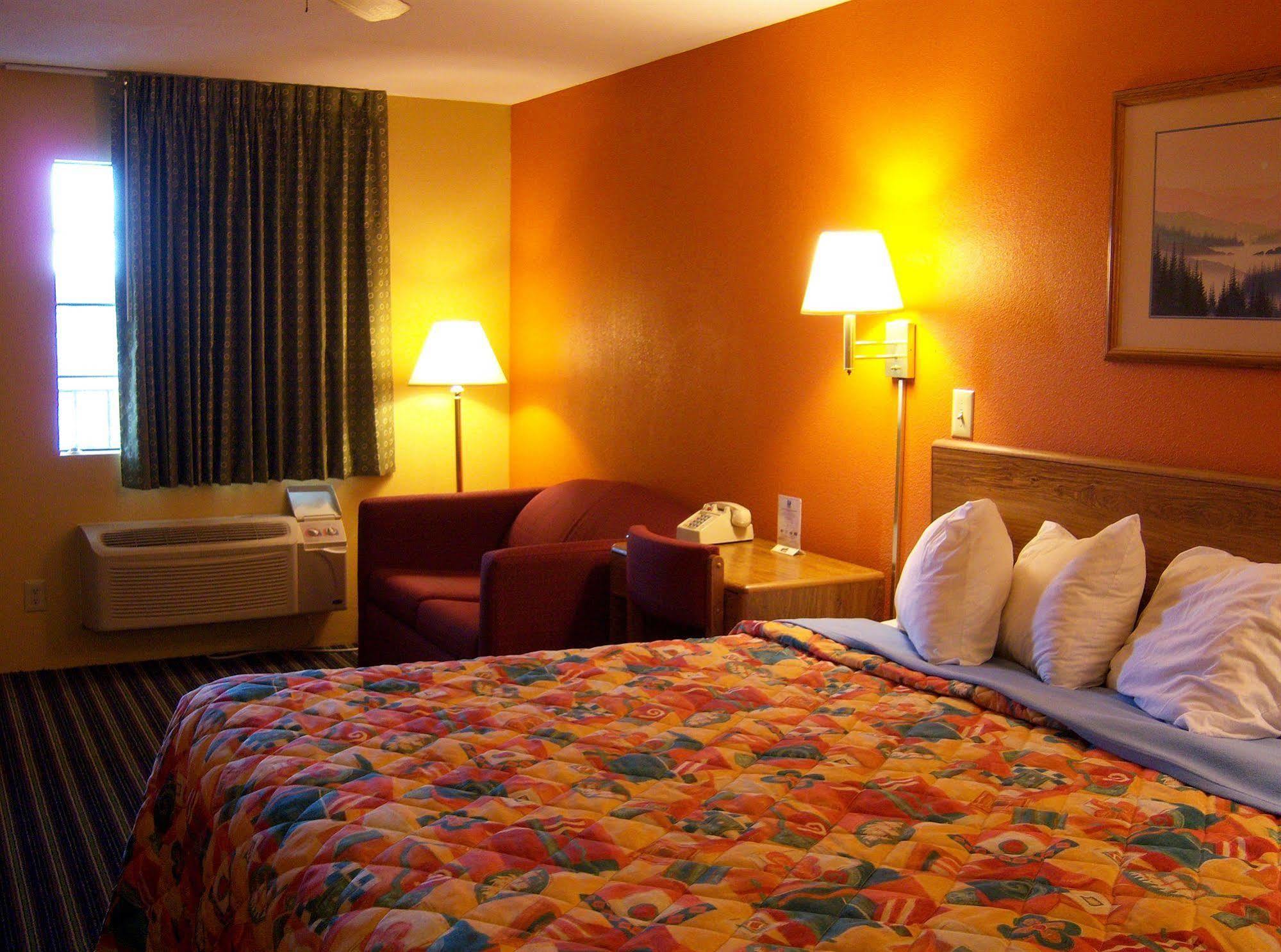 Days Inn Guntersville Eksteriør billede